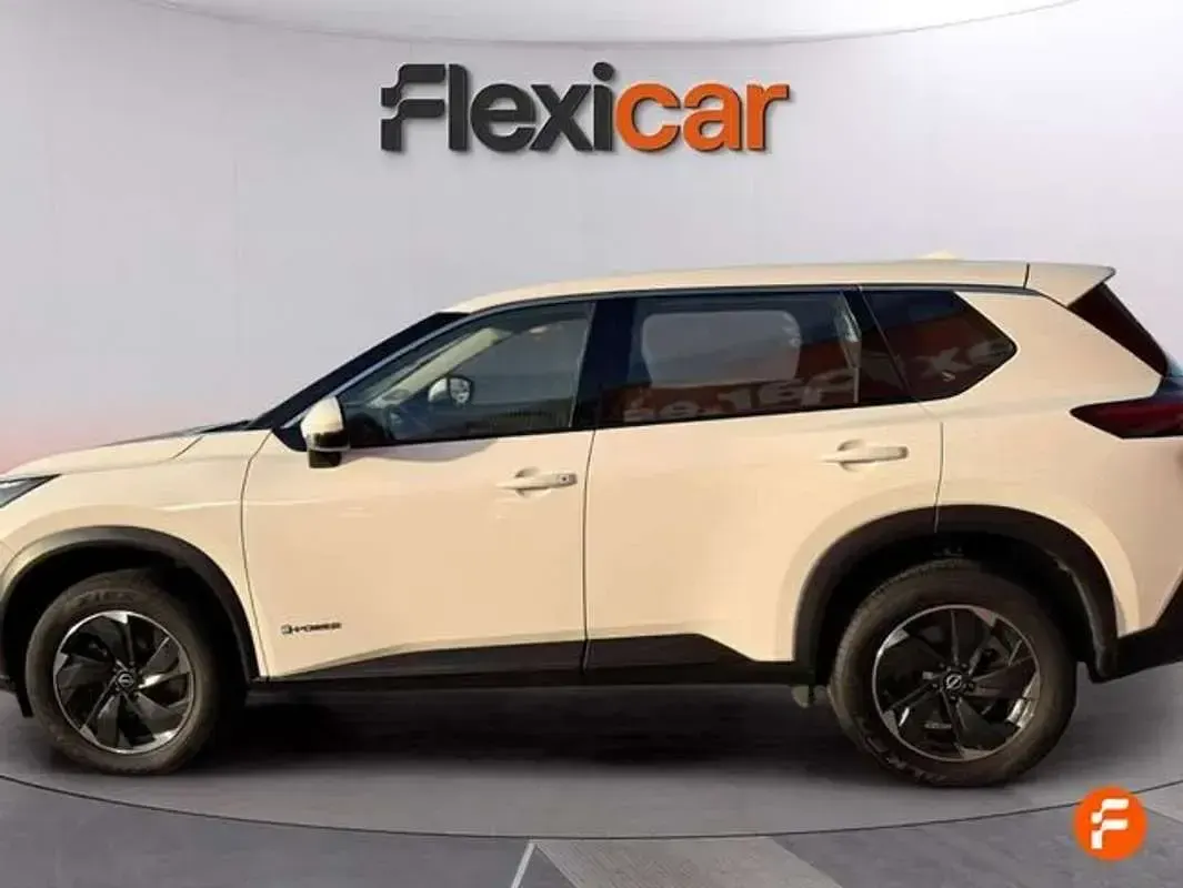 Occasion Nissan X-Trail N-Connecta 213 PK (156 kW) 2025 Wit SUV