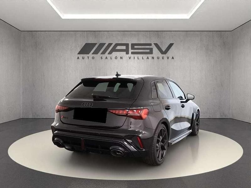 Usado Audi RS3 Sportback Premium 400 CV (294 kW) 2025 Negro Utilitario