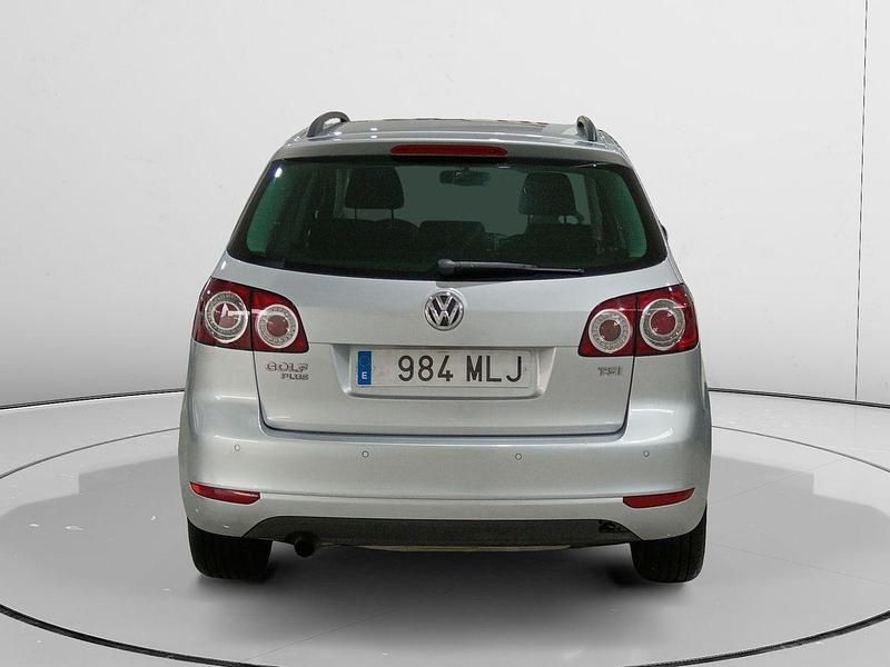 Usado VW Golf VII Advance 105 CV (77 kW) 2013 Gris