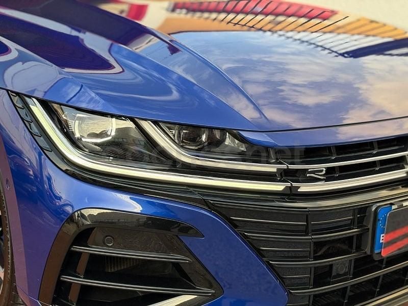 Usado VW Arteon R 320 CV (235 kW) 2022 Azul Familiar
