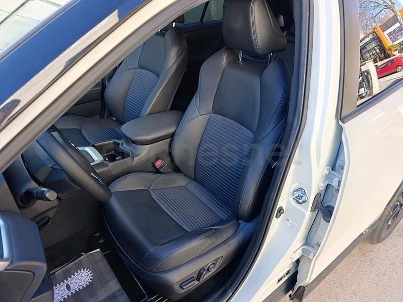 Usado Toyota RAV4 Hybrid Style 218 CV (160 kW) 2022 Blanco SUV