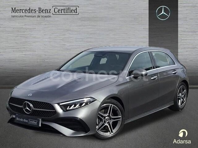 Gris / plata Usado 2024 Mercedes A250 AMG line Berlina | 35.900 € (Precio justo) - Imagen 1/4