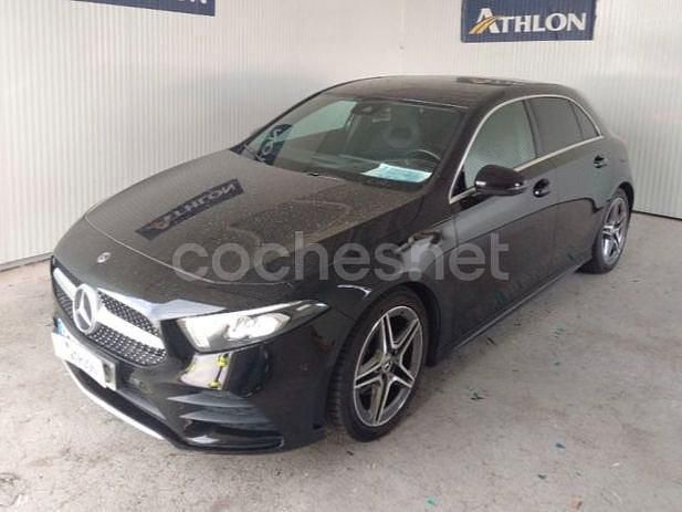 Negro Usado 2019 Mercedes A180 Berlina | 24.950 € (Un poco caro) - Imagen 1/2