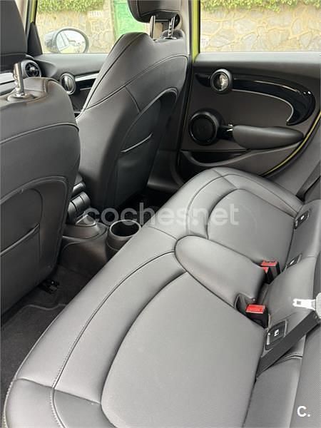 Usado Mini Cooper 136 CV (100 kW) 2023 Amarillo Utilitario