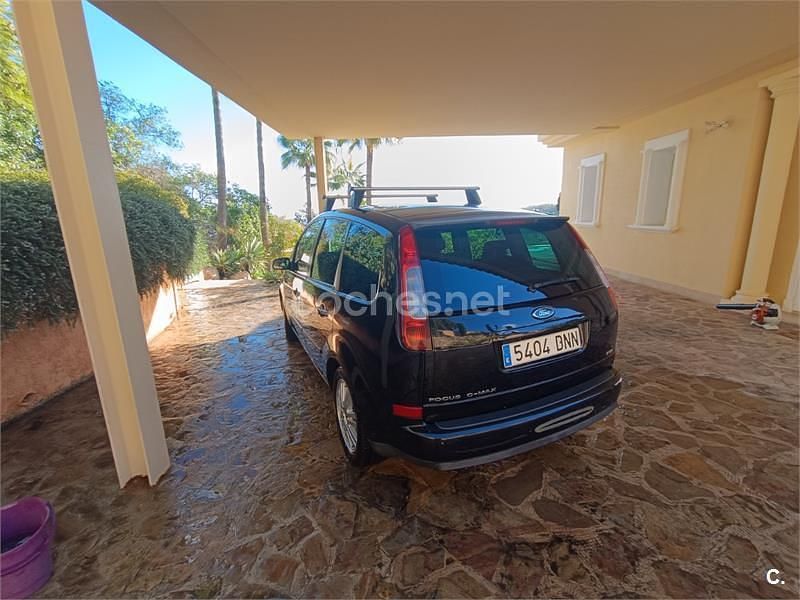 Usado Ford C-MAX Ghia 136 CV (100 kW) 2005 Negro Monovolumen