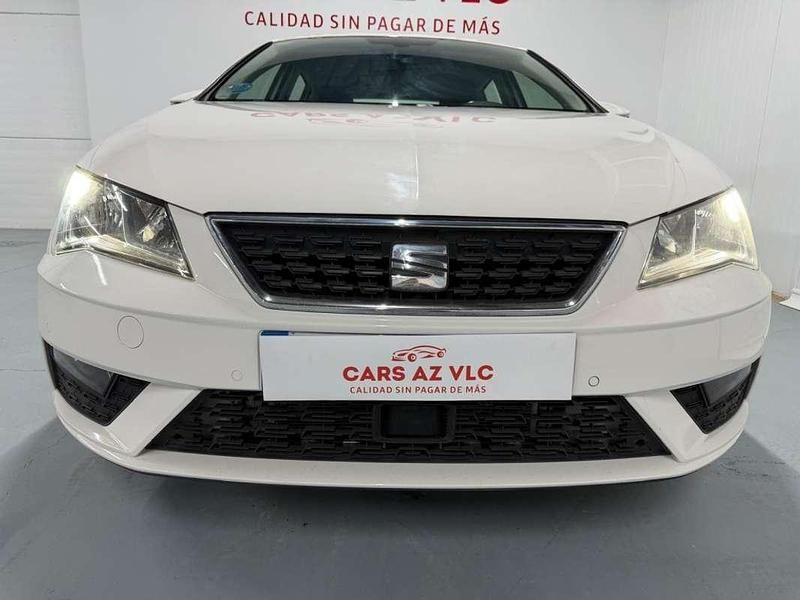 Usado Seat Leon Reference 131 CV (96 kW) 2019 Blanco Utilitario