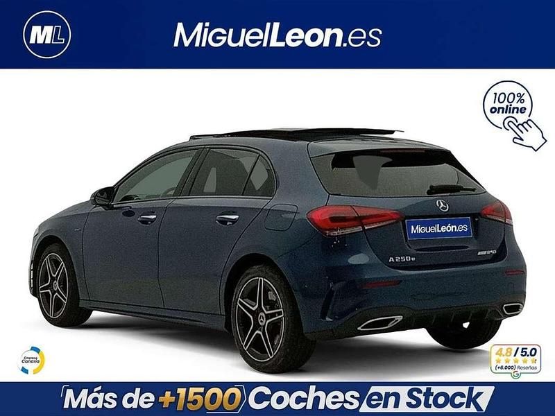 Usado Mercedes A220 219 CV (161 kW) 2022 Azul Berlina