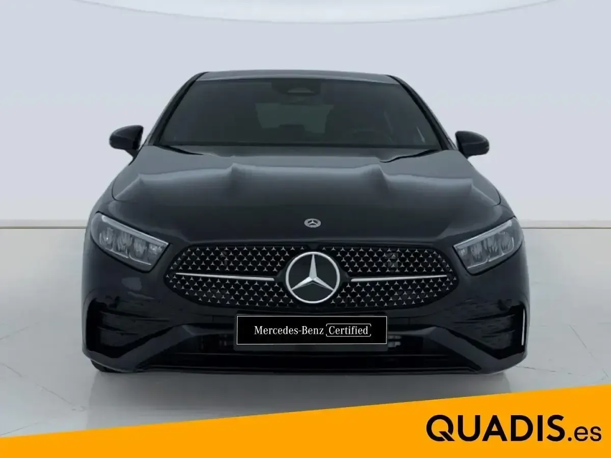 Usado Mercedes A200 150 CV (110 kW) 2025 Negro Berlina