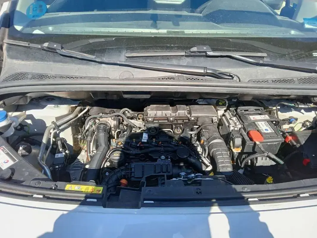 Usado Peugeot Partner S 102 CV (75 kW) 2022 Blanco Monovolumen