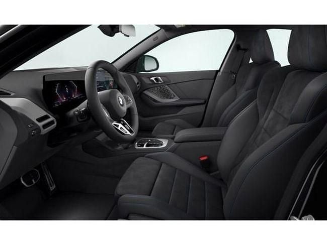 Usado BMW 120 Comfort Edition 163 CV (119 kW) 2025 Negro Utilitario