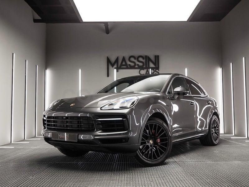 Usado Porsche Cayenne 462 CV (339 kW) 2021 Gris / plata SUV