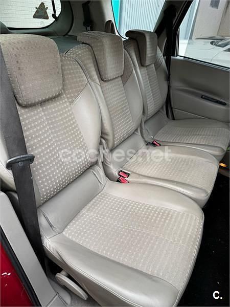 Usado Renault Grand Scénic II Dynamique 120 CV (88 kW) 2004 Granate Monovolumen