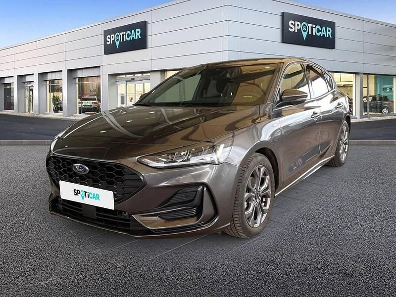 Usado Ford Focus ST-Line 125 CV (91 kW) 2023 Gris