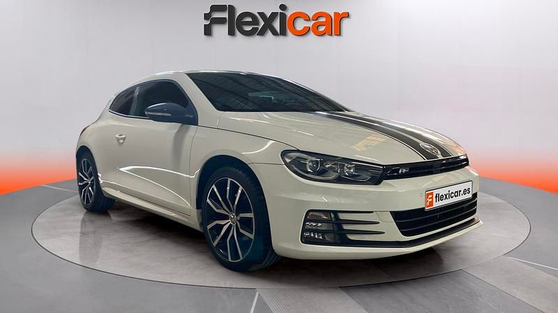 Usado VW Scirocco R-line 125 CV (91 kW) 2016 Blanco Coupe