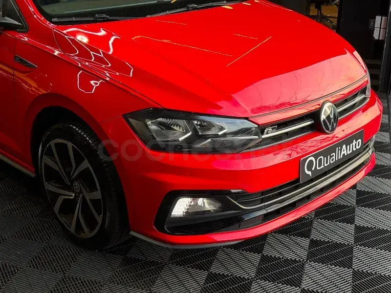 Usado VW Polo R-line 95 CV (69 kW) 2020 Rojo Utilitario