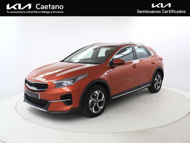 Usado Kia XCeed 120 CV (88 kW) 2022 Naranja SUV