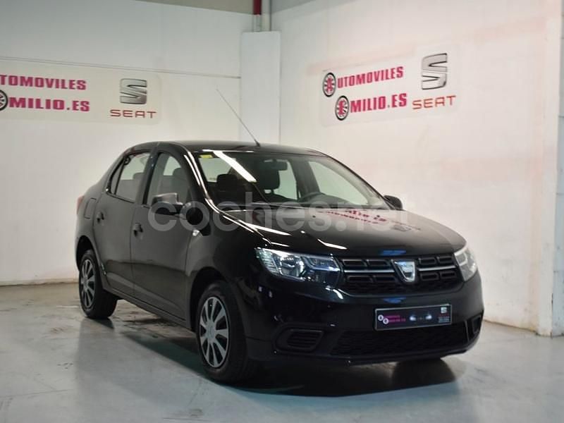 Usado Dacia Logan Essentiel 73 CV (53 kW) 2018 Negro Berlina