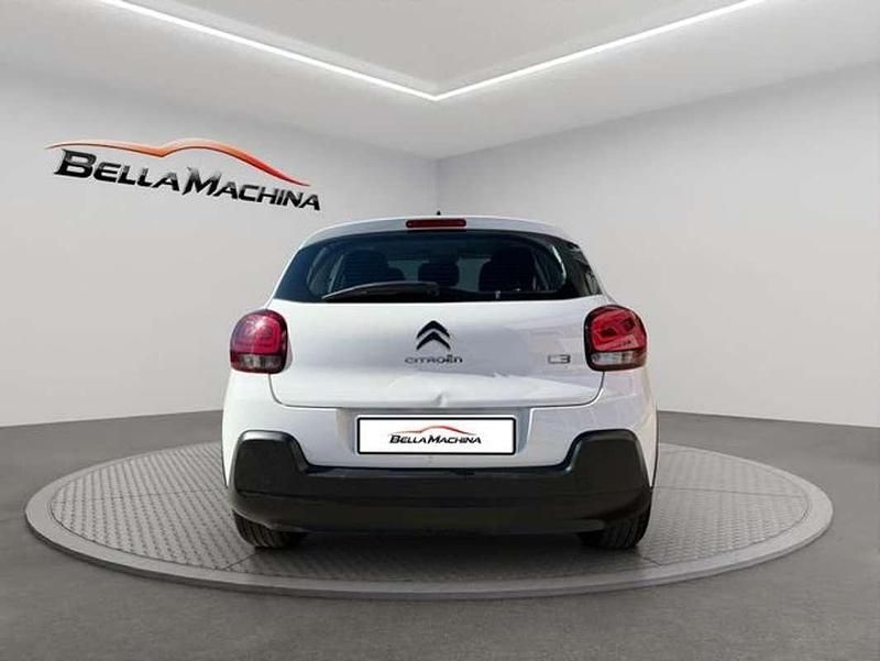 Usado Citroën C3 Feel 83 CV (61 kW) 2023 Blanco Utilitario