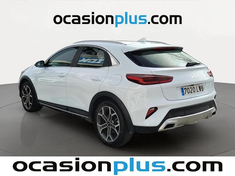 Usado Kia XCeed 120 CV (88 kW) 2022 Blanco SUV