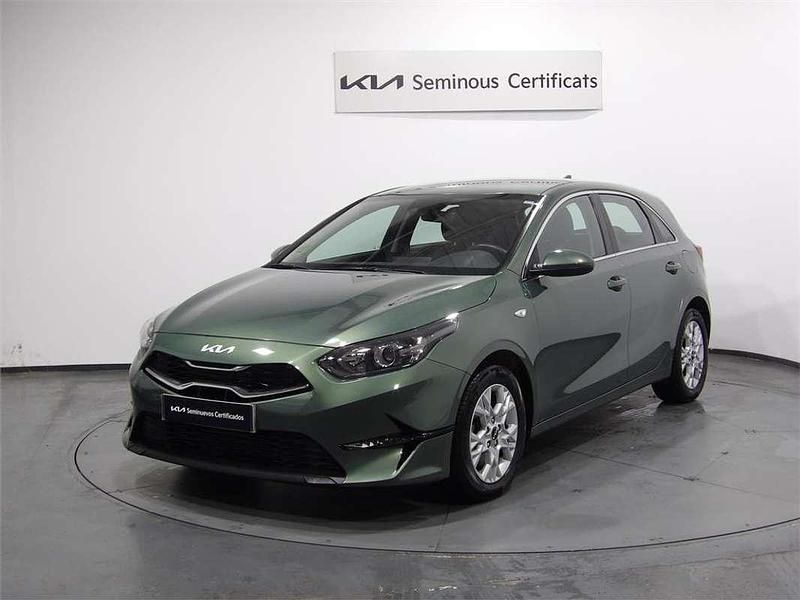 Usado 2024 Kia Ceed Utilitario | 19.078 € (Precio justo) - Imagen 1/4