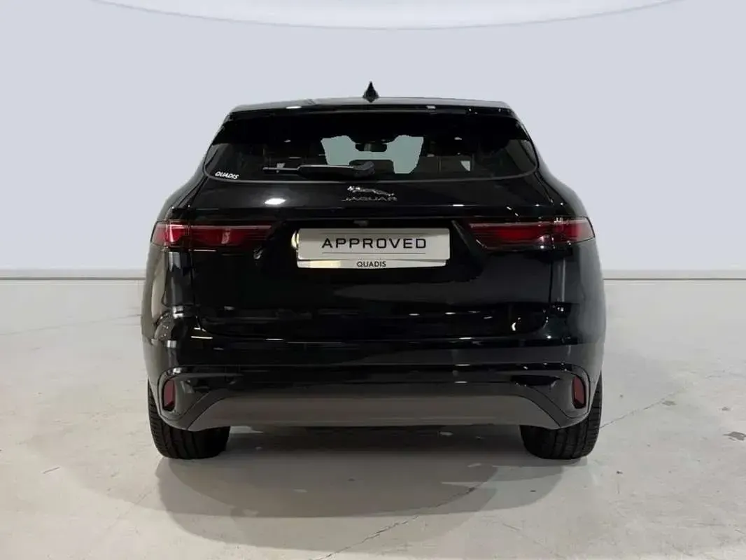 Usado Jaguar F-Pace R-Dynamic 204 CV (150 kW) 2025 Negro SUV
