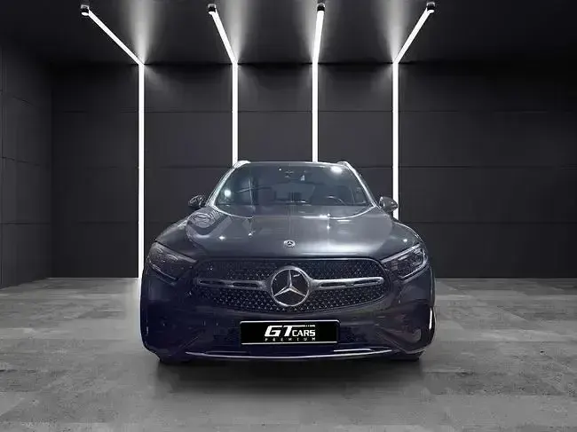 Usado Mercedes GLC300e AMG 333 CV (244 kW) 2024 Gris SUV