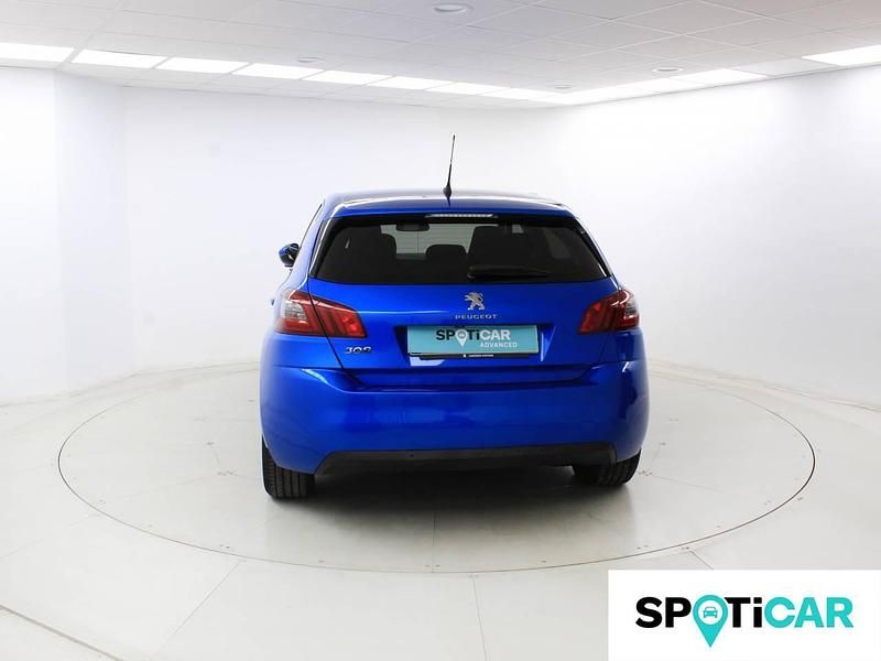 Usado Peugeot 308 Allure 110 CV (80 kW) 2021 Azul Berlina