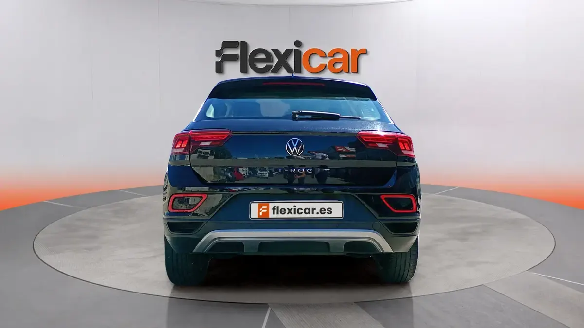 Usado VW T-Roc Cabriolet Style 150 CV (110 kW) 2023 Negro Descapotable