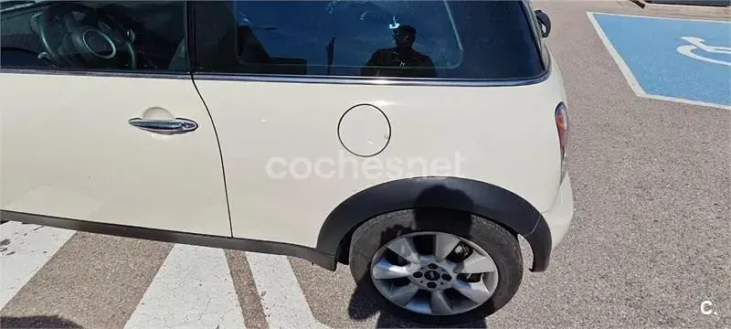 Usado Mini Cooper 115 CV (84 kW) 2005 Blanco Utilitario