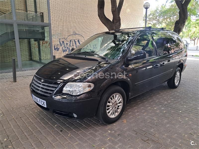 Negro Usado 2006 Chrysler Voyager Monovolumen | 3990 € (Precio justo) - Imagen 1/4