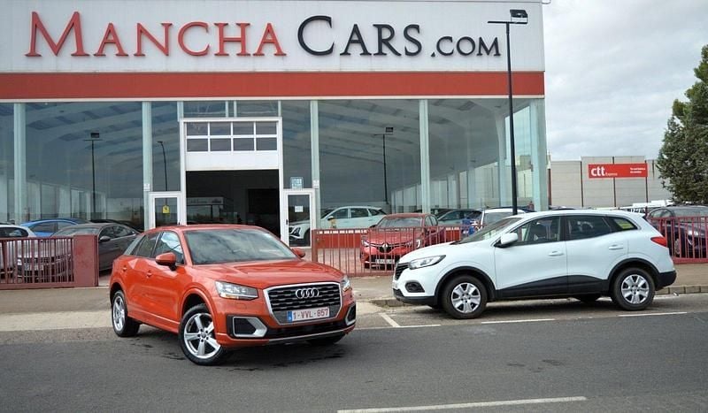 Usado Audi Q2 Sport 116 CV (85 kW) 2019 Rojo SUV