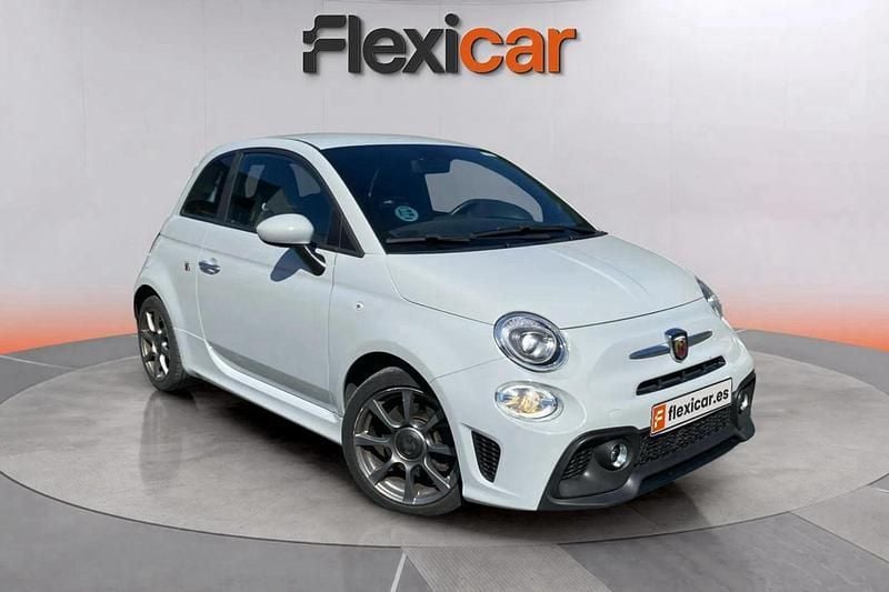 Gris Usado 2022 Abarth 595 Utilitario | 18.490 € (Precio justo) - Imagen 1/4
