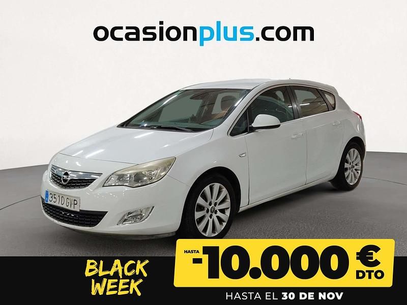 Blanco Usado 2010 Opel Astra Cosmo Utilitario | 6390 € (Precio justo) - Imagen 1/4