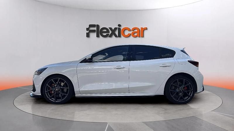 Usado Ford Focus ST 280 CV (205 kW) 2025 Blanco Berlina