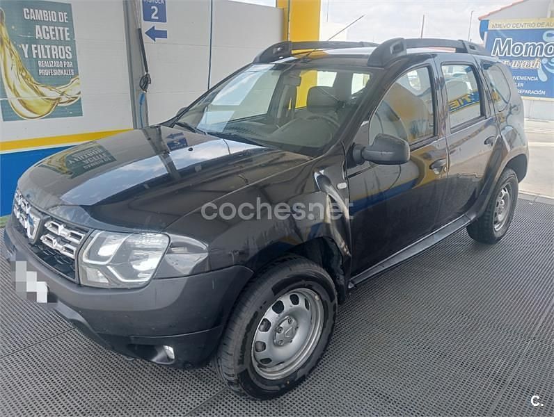 Usado Dacia Duster Ambiance 90 CV (66 kW) 2014 Negro SUV