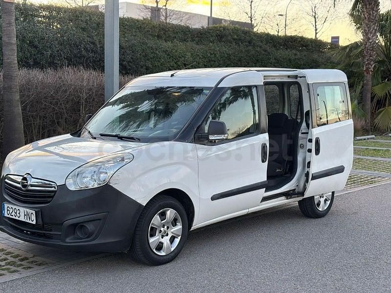 Usado Opel Combo Expression 90 CV (66 kW) 2012 Blanco Monovolumen