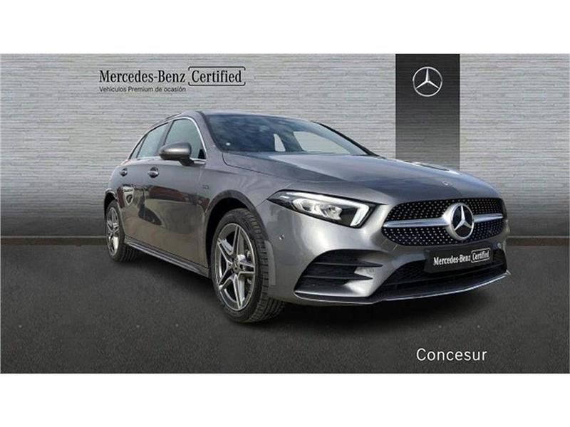 Usado Mercedes A250 217 CV (159 kW) 2021 Gris Utilitario