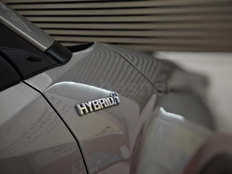 Usado Toyota C-HR Advance 122 CV (89 kW) 2017 Gris / plata SUV