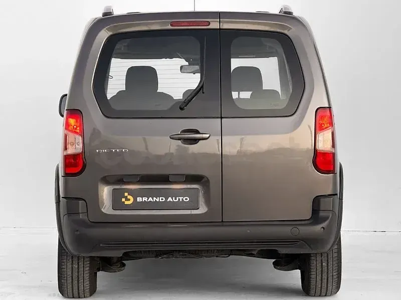 Gebraucht Peugeot Rifter Allure 100 PS (73 kW) 2019 Grau Van / Kleinbus