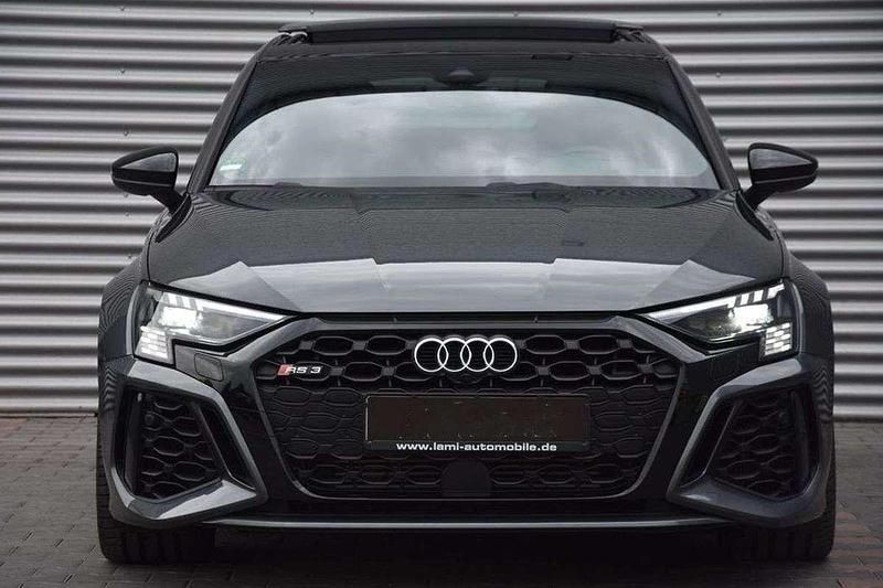 Usado Audi RS3 Sportback 400 CV (294 kW) 2022 Grisnegro Utilitario