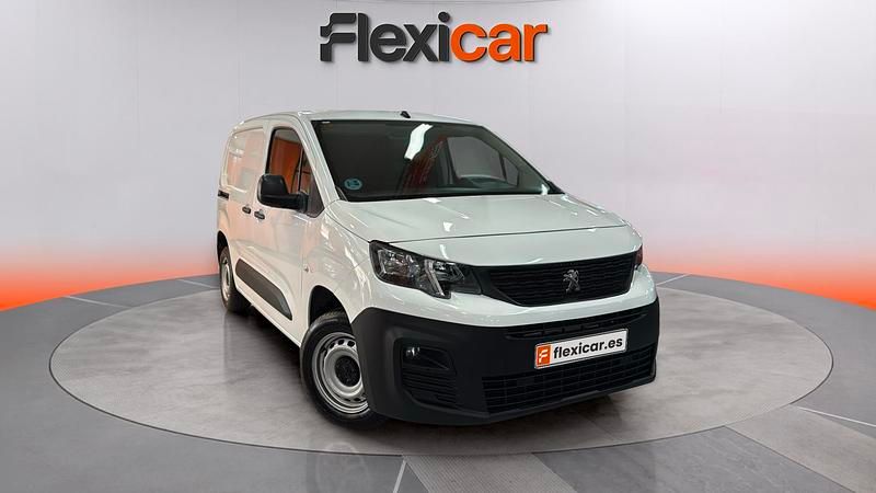 Usado Peugeot Partner Active 100 CV (73 kW) 2021 Blanco Monovolumen