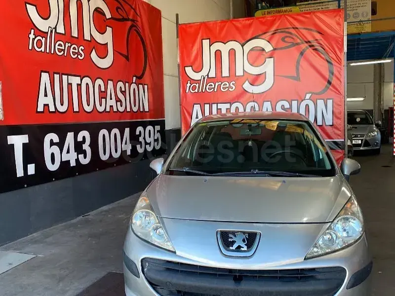 Usado Peugeot 207 90 CV (66 kW) 2007 Gris / plata Berlina