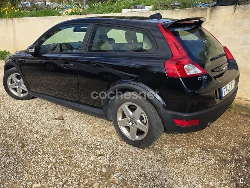 Usado Volvo C30 Summum 180 CV (132 kW) 2007 Negro Utilitario