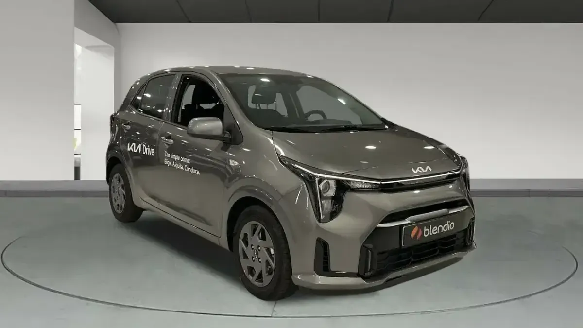 Usado Kia Picanto 63 CV (46 kW) 2024 Gris Utilitario