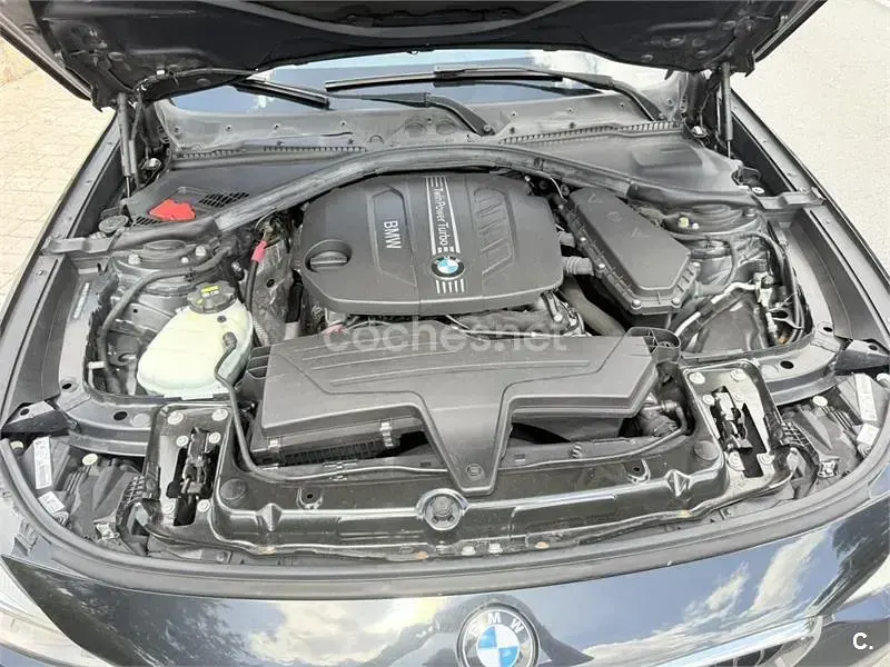 Usado BMW 320 Gran Turismo Comfort Edition 184 CV (135 kW) 2014 Negro Berlina