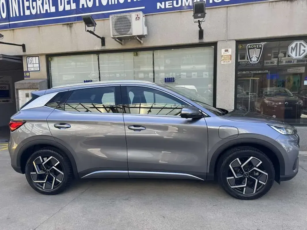 Usado BYD Atto 3 Design 150 kW (204 CV) 2024 Gris SUV