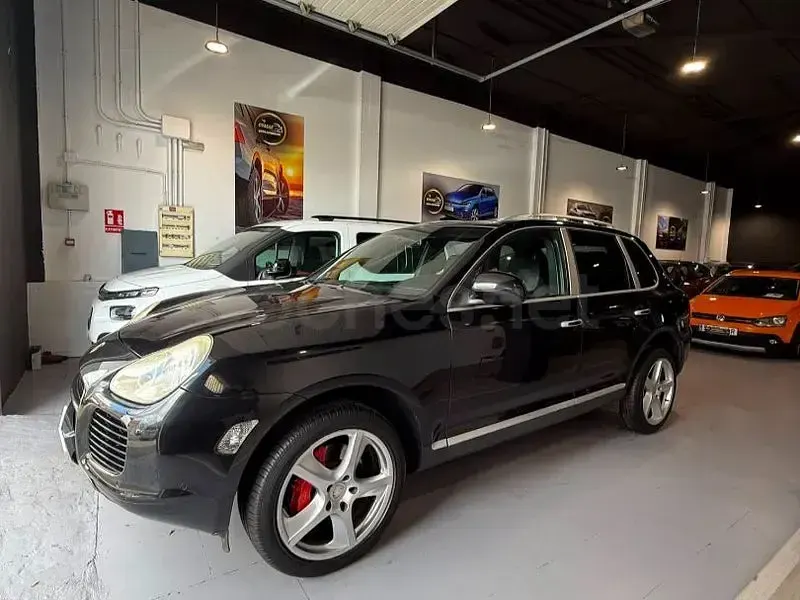 Usado Porsche Cayenne Turbo 450 CV (330 kW) 2006 Negro SUV