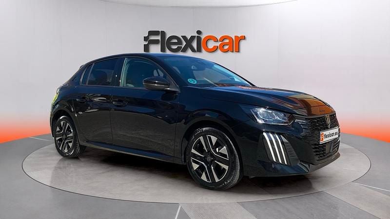 Używany Peugeot 208 Allure 101 KM (74 kW) 2025 Hatchback