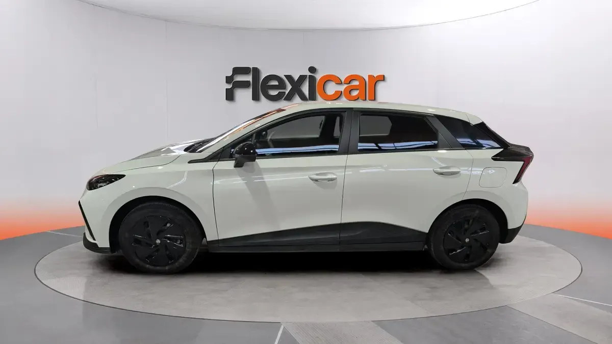 Usado MG MG4 EV 125 kW (170 CV) 2023 Blanco Utilitario