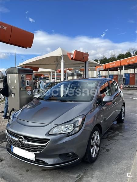 Usado Opel Corsa Selective 90 CV (66 kW) 2017 Gris / plata Utilitario